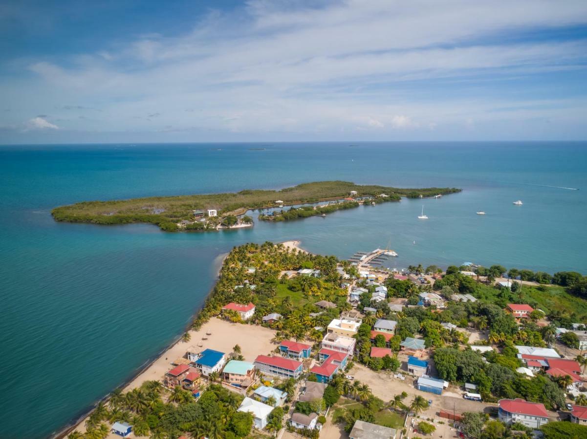 Hotel Ocean Breeze Placencia Exterior foto